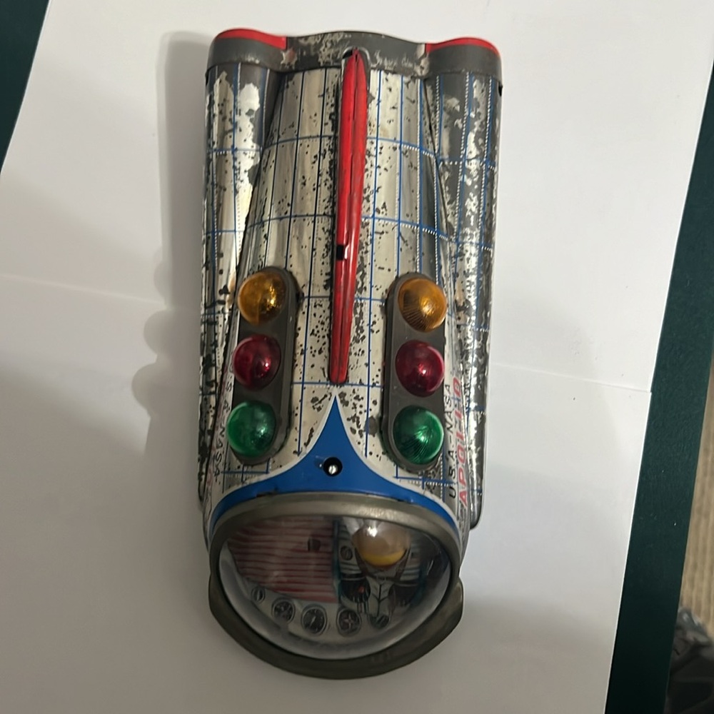 Vintage 1960’s NASA Spaceship - Picture 7 of 7